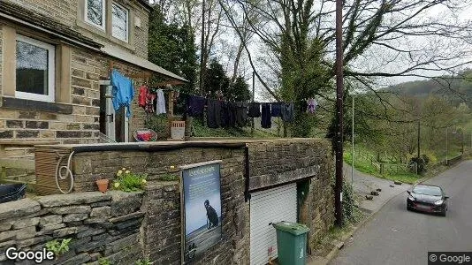 Rooms for rent in Huddersfield - West Yorkshire - Photo from Google Street View