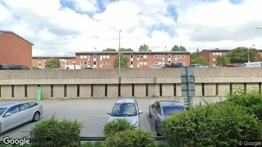 Apartments for rent in Salem - Photo from Google Street View