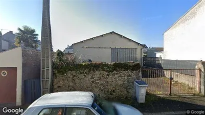 Apartments for rent in Parthenay - Photo from Google Street View