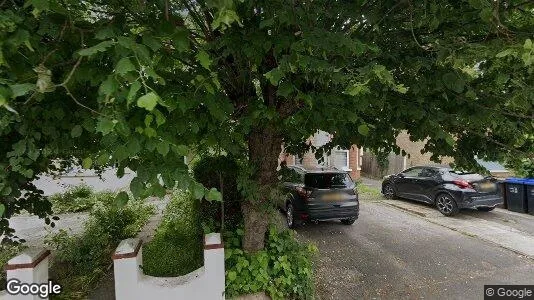 Apartments for rent in Sutton - Surrey - Photo from Google Street View