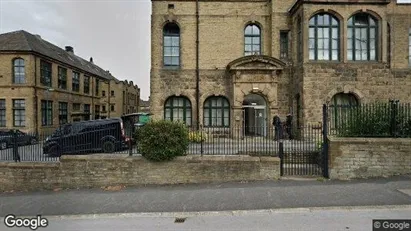 Apartments for rent in Bradford - West Yorkshire - Photo from Google Street View