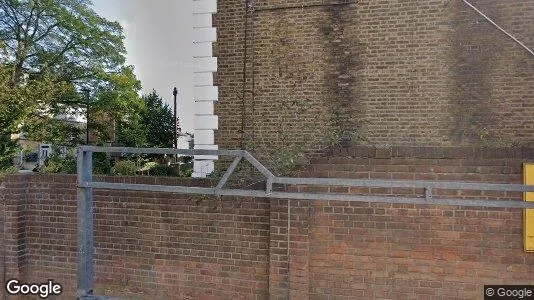 Apartments for rent in London N15 - Photo from Google Street View