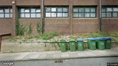 Apartments for rent in Aylesbury - Buckinghamshire - Photo from Google Street View