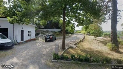 Apartments for rent in Nacka - Photo from Google Street View