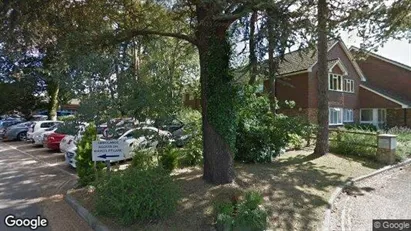 Apartments for rent in Farnham - Surrey - Photo from Google Street View