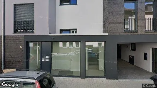 Apartments for rent in Frankfurt Mitte-West - Photo from Google Street View