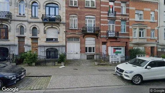 Apartments for rent in Brussels Etterbeek - Photo from Google Street View