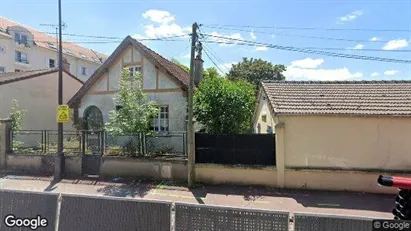Apartments for rent in Nanterre - Photo from Google Street View