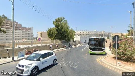Apartments for rent in Għajnsielem - Photo from Google Street View