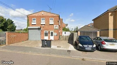 Apartments for rent in Luton - Bedfordshire - Photo from Google Street View