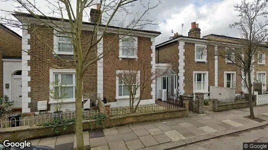 Apartments for rent in Richmond - Surrey - Photo from Google Street View