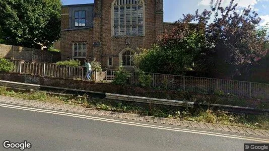 Apartments for rent in High Wycombe - Buckinghamshire - Photo from Google Street View