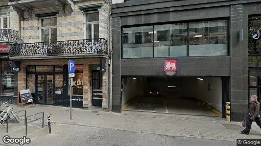 Apartments for rent in Brussels Elsene - Photo from Google Street View