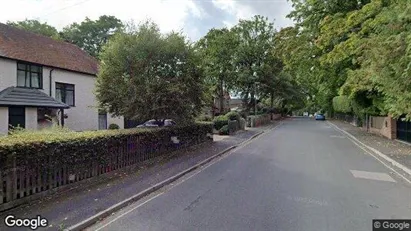 Apartments for rent in Farnborough - Hampshire - Photo from Google Street View