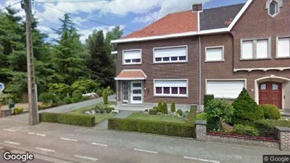 Apartments for rent in Buggenhout - Photo from Google Street View