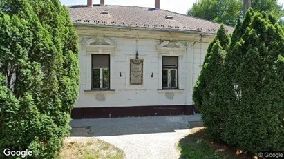 Apartments for rent in Kiskunfélegyházi - Photo from Google Street View