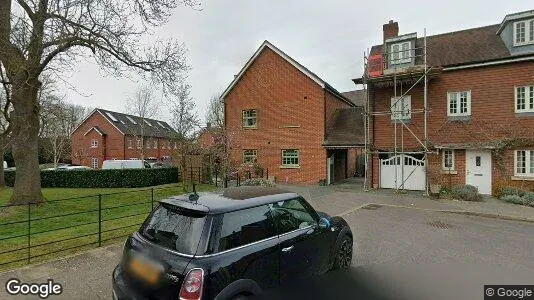 Apartments for rent in Aylesbury - Buckinghamshire - Photo from Google Street View