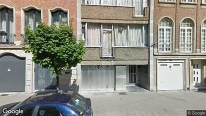 Apartments for rent in Brussels Elsene - Photo from Google Street View