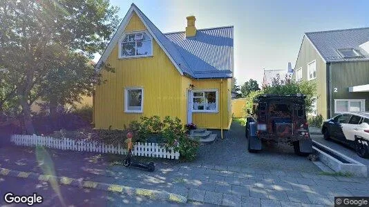 Apartments for rent in Reykjavík Hlíðar - Photo from Google Street View