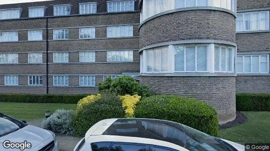 Apartments for rent in London N2 - Photo from Google Street View