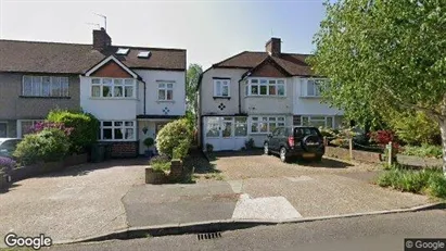 Apartments for rent in New Malden - Surrey - Photo from Google Street View