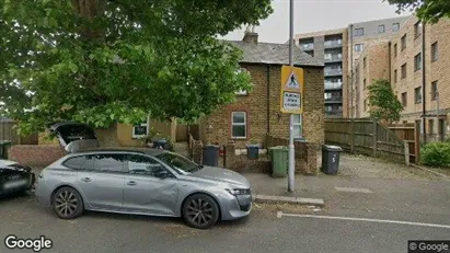 Apartments for rent in New Malden - Surrey - Photo from Google Street View