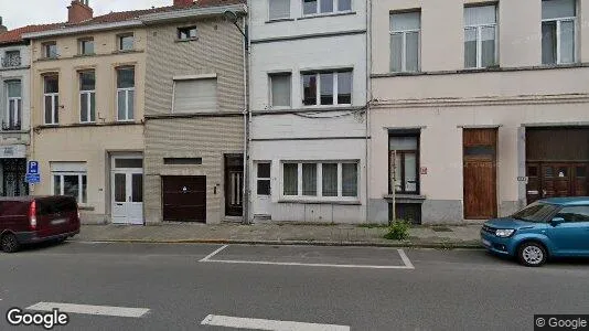 Apartments for rent in Brussels Schaarbeek - Photo from Google Street View