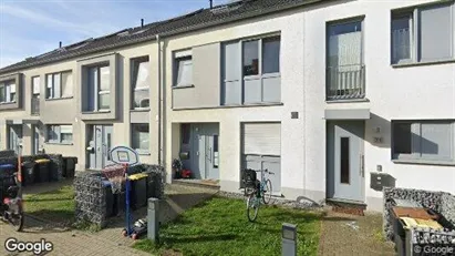 Apartments for rent in Dusseldorf - Photo from Google Street View
