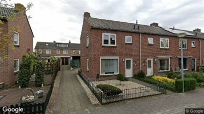 Apartments for rent in Wijdemeren - Photo from Google Street View