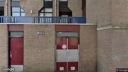 Apartments for rent in Rotterdam Centrum - Photo from Google Street View