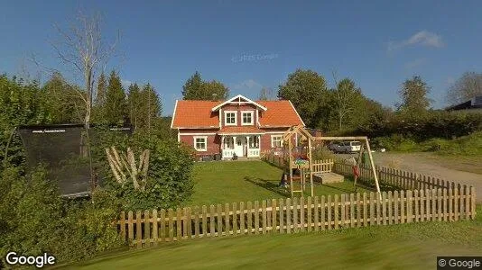 Apartments for rent in Mark - Photo from Google Street View