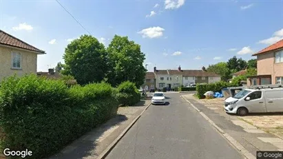 Rooms for rent in Edgware - Middlesex - Photo from Google Street View