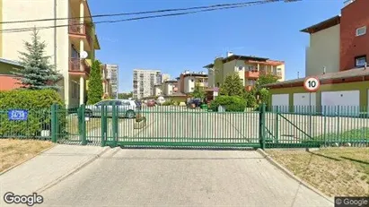 Apartments for rent in Pabianicki - Photo from Google Street View