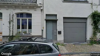 Apartments for rent in Antwerp Berchem - Photo from Google Street View