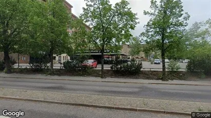 Apartments for rent in Sandviken - Photo from Google Street View Apartments for rent in Sandviken - Photo from Google Street View