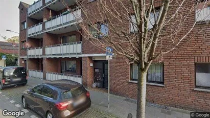 Apartments for rent in Duisburg - Photo from Google Street View Apartments for rent in Duisburg - Photo from Google Street View