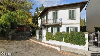 Apartments for rent in Florence - Photo from Google Street View Apartments for rent in Florence - Photo from Google Street View