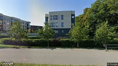 Apartments for rent in Location is not specified - Photo from Google Street View Apartments for rent in Location is not specified - Photo from Google Street View