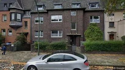 Apartments for rent in Dusseldorf - Photo from Google Street View Apartments for rent in Dusseldorf - Photo from Google Street View