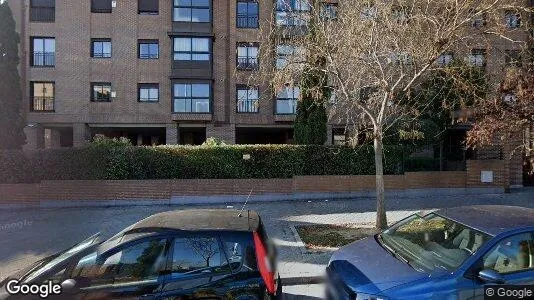 Apartments for rent in El Encinar de los Reyes - Photo from Google Street View