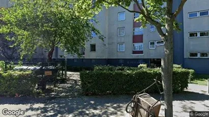 Apartments for rent in Berlin Spandau - Photo from Google Street View