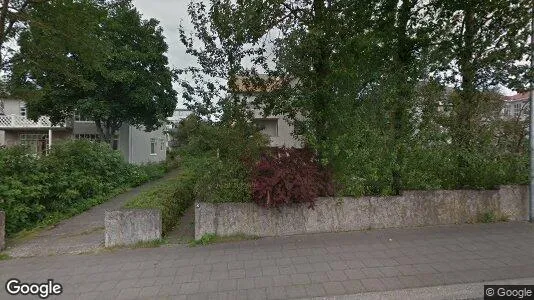 Apartments for rent in Reykjavík Hlíðar - Photo from Google Street View