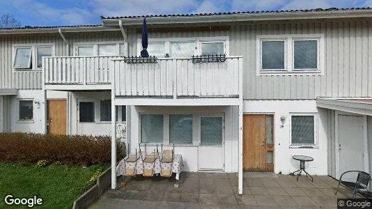 Apartments for rent in Orust - Photo from Google Street View