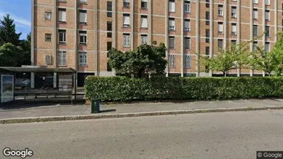 Rooms for rent in Milano Zona 8 - Fiera, Gallaratese, Quarto Oggiaro - Photo from Google Street View