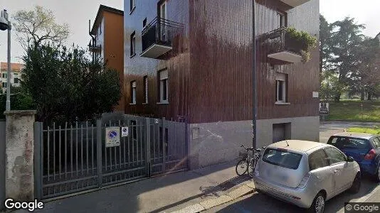 Rooms for rent in Milano Zona 2 - Stazione Centrale, Gorla, Turro, Greco, Crescenzago - Photo from Google Street View