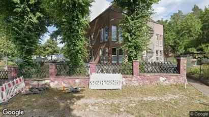 Apartments for rent in Berlin Spandau - Photo from Google Street View