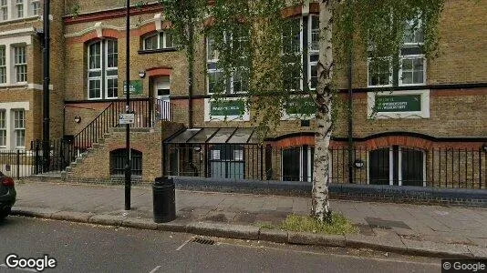 Apartments for rent in London E8 - Photo from Google Street View