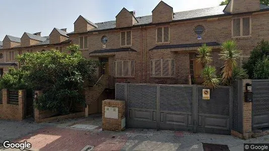Apartments for rent in Boadilla del Monte - Photo from Google Street View