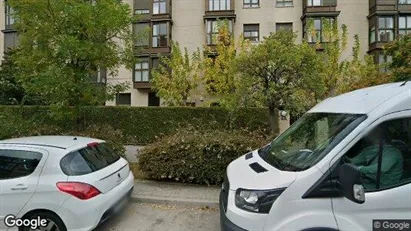 Apartments for rent in El Encinar de los Reyes - Photo from Google Street View