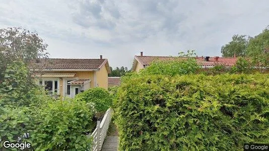 Apartments for rent in Stockholm West - Photo from Google Street View